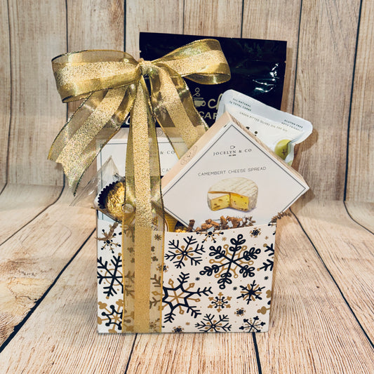 Holiday Delight Gift Basket | 12 Left