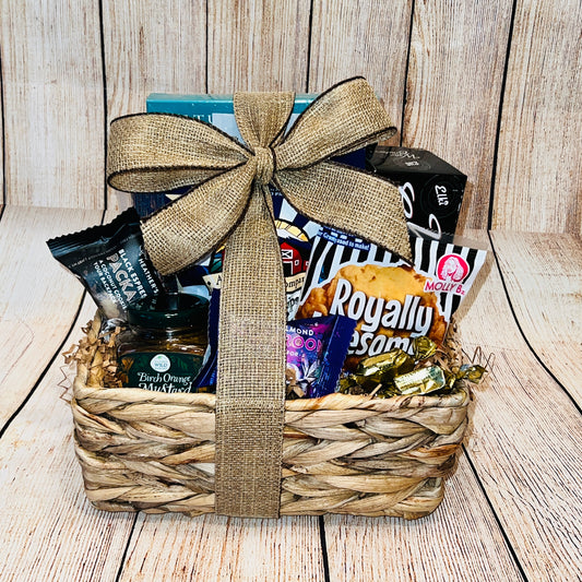 Juneau Gift Basket | Alaskan Snacks & Treats