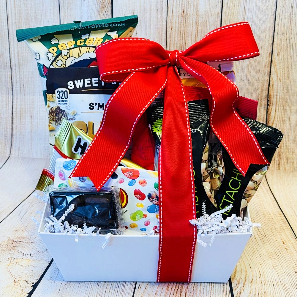 Snack Attack Gift Basket – The Ultimate Munchies Fix!